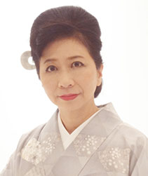 野村　由紀子